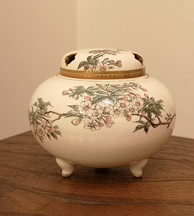 qntique photo1